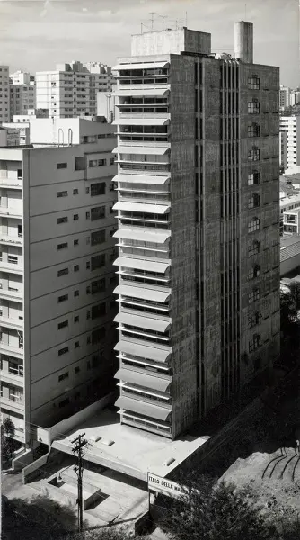 Paulo Mendes da Rocha: Edifício Guaimbê