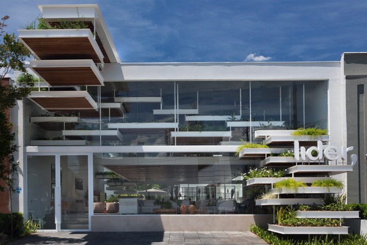 maiores-escritorios-de-arquitetura-do-brasil-fgmf-arquitetos-loja-lider