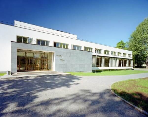 Obras de Alvar Aalto: Biblioteca de Viipuri – Exterior