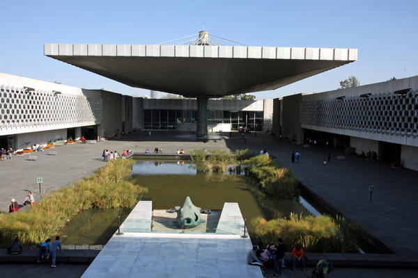 arquitetura-mexicana-ramirez-vazquez-museu-antropologia