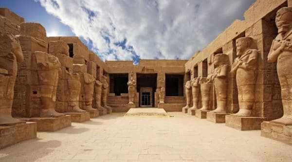 Estilos de arquitetura: Templo de Karnak