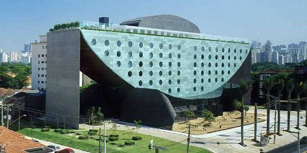Arquitectura contemporánea: Hotel Unique - Ruy Ohtake