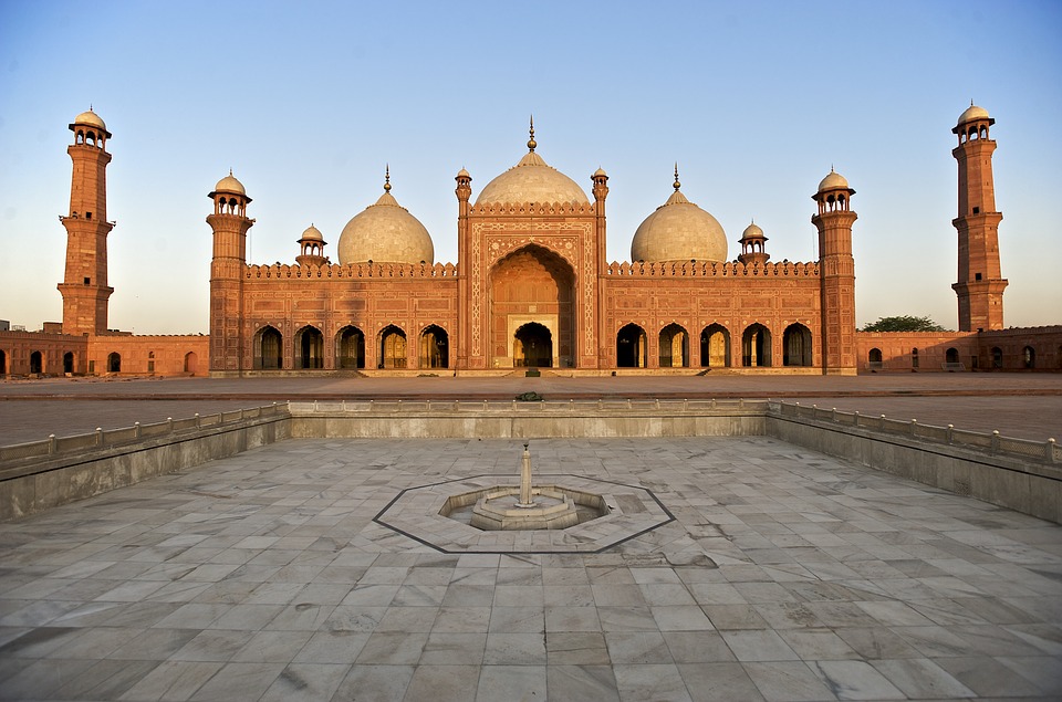 arquitectura-mezquita-india-badshahi