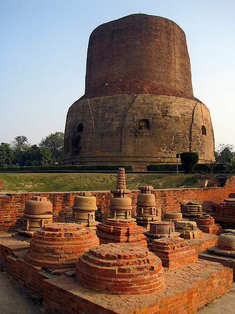 arquitetura-indiana-stupa-dhamekh
