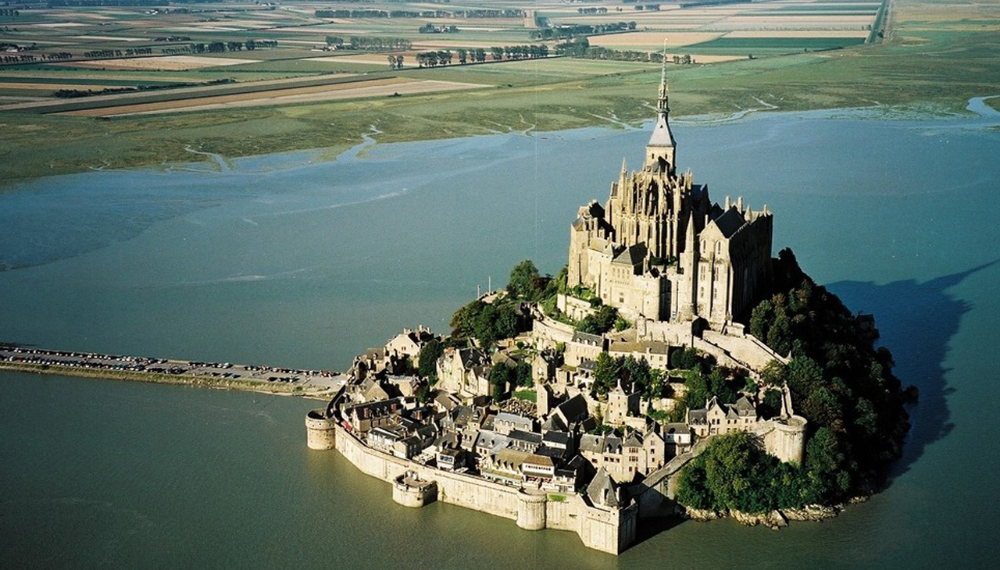 Castelos medievais: Mont Saint-Michel