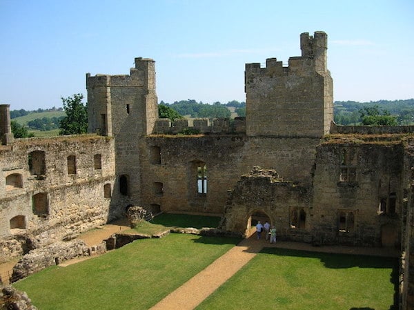 Castillos medievales castillo de Bodiam Inglaterra interior
