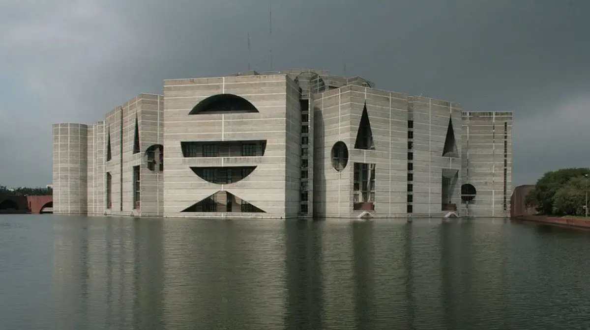 Arquitetura Brutalista: Edifício do Parlamento de Bangladesh (Índia)