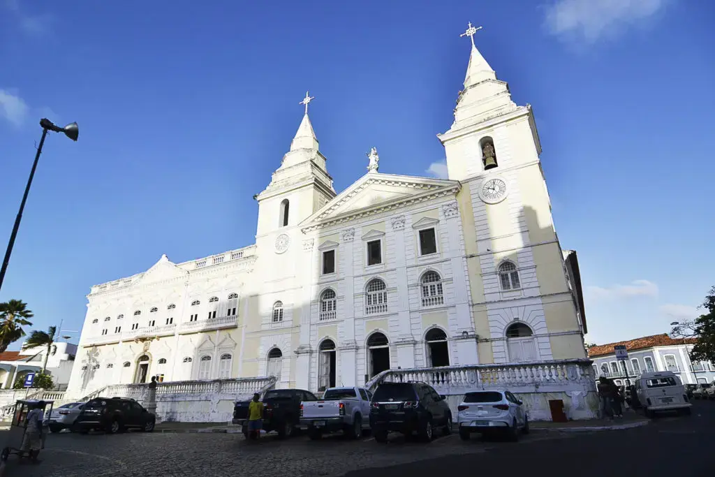 Arquitectura colonial: Catedral de San Luis