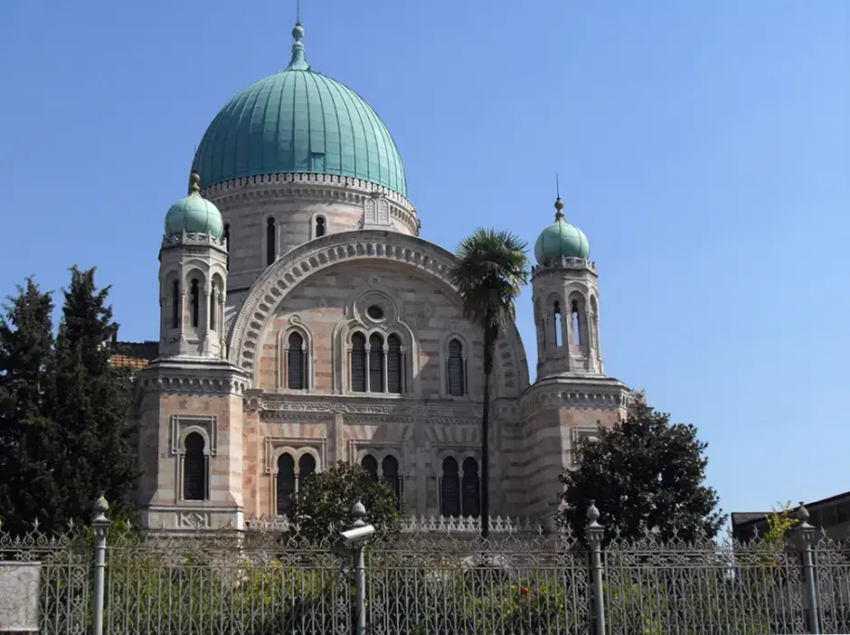 Arquitectura romántica: sinagoga de Florencia