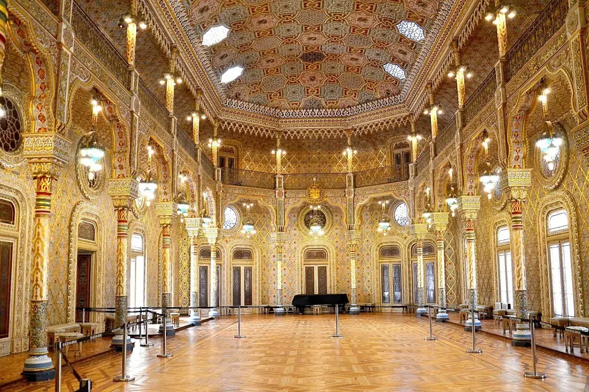 arquitetura romântica: Salão Nobre do Palácio da Bolsa