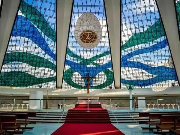 Catedral de Brasilia: Altar