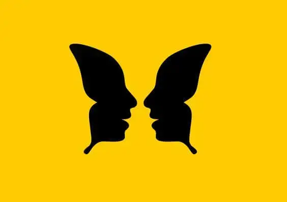 Figuras simétricas: rostos em formato de asa de borboleta