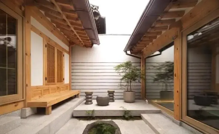 A casa japonesa é marcada por grandes beirais