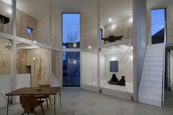 Estrutura metálica: Casa em Kashiwa - projeto Yamazaki Kentaro/Design Workshop (fonte: Archdaily)
