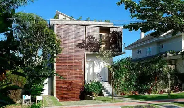 Projetos sustentáveis: Casa das Guaracemas - fachada