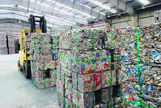Azulejo ecológico: reciclaje de envases tetra park