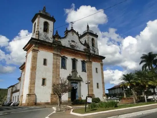 Cidades Históricas de Minas Gerais: Igreja de Nossa Senhora do Bom Sucesso - Caeté