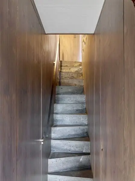 Escada de concreto: escada Santos Dumont é ideal para espaços menores (projeto: Savioz Fabrizzi Architectes)