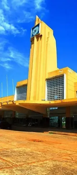 Art Decó: estación de tren en Goiânia