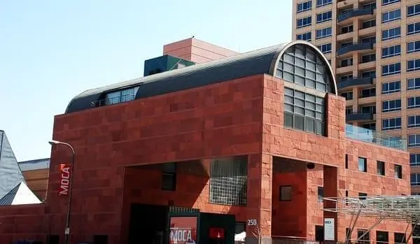 Arata Isozaki: Museu de Arte Contemporânea de Los Angeles