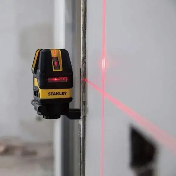 Contrapiso nível a laser (foto: Madeira Madeira)