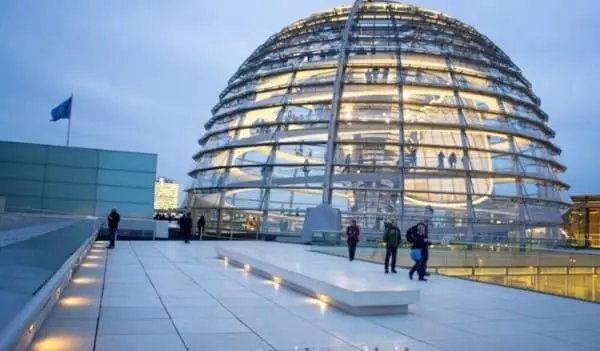 Abóbada Cúpula de Reichstag, de Norman Foster (foto: Turistando.in)