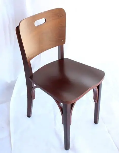 Poltrona de Design Brasileiro: Cadeira Cimo 1001 (foto: Mobiliário Nacional)