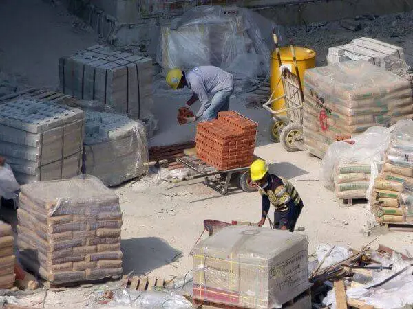Concreto usinado evita acúmulo de materiais na obra (foto: Buildin)