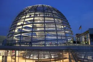 Partido arquitetônico: diferentes partidos arquitetônicos foram testados durante a criação do parlamento alemão. Fonte: Agenda Berlim