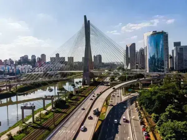o que são Metrópoles: São Paulo (foto: Panrotas)