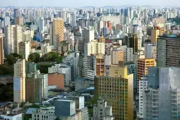 Espaço urbano: prédios de São Paulo (foto: National Geographic)
