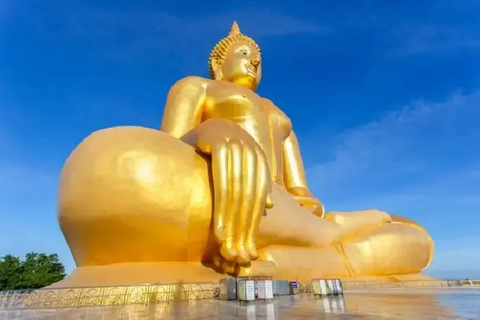A maior estátua do mundo: o Grande Buda da Tailândia é a 8° maior estátua do mundo. Fonte: Freepik