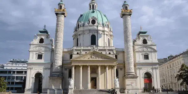 Igreja Barroca: Igreja de Karlskirche (Viena, Áustria) foto: Mundo Vasto Mundo