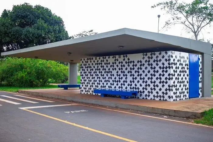 Parque da Cidade Sarah Kubitschek: os azulejos Athos Bulcão decoram banheiros ao longo da pista de Cooper. Fonte: Fotojornalismo UnB
