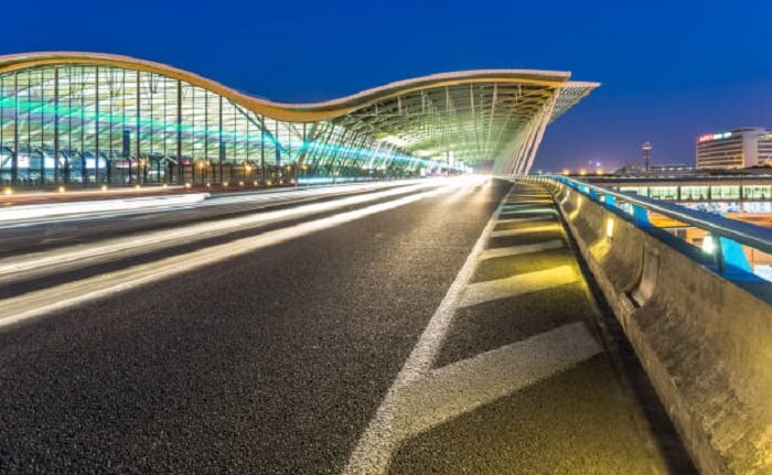 Aeroporto Internacional de Shanghai Pudong – China. Fonte: iStock
