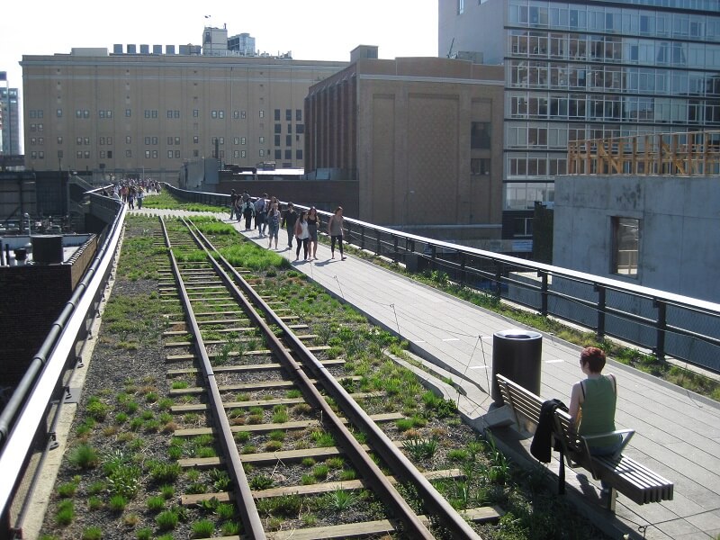 Parque linear High Line suspenso. Fonte: Visitando New York