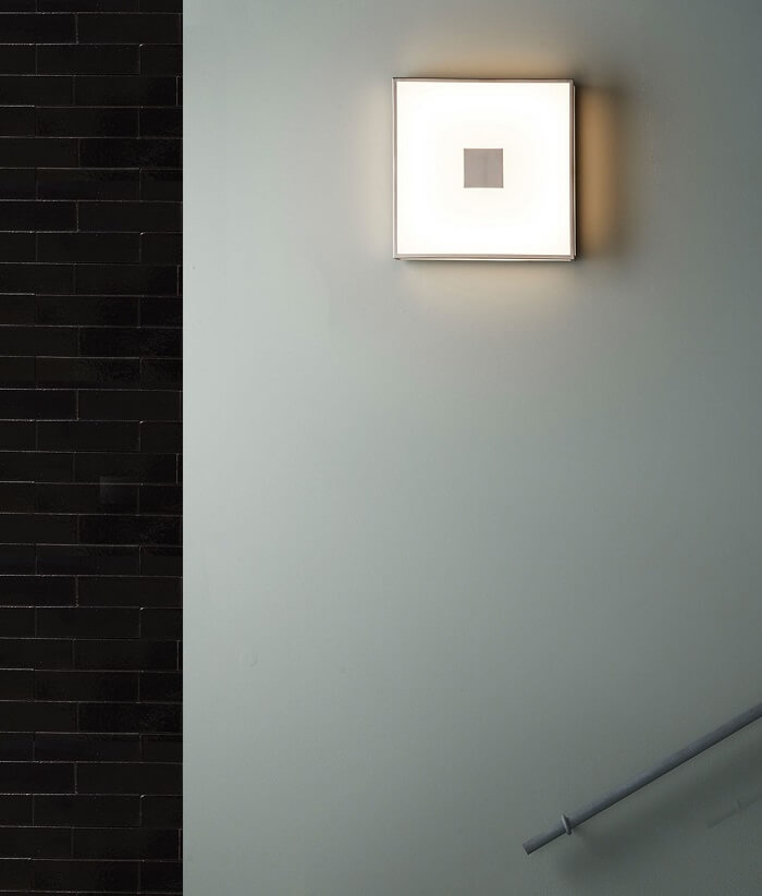 A luz de emergência residencial pode ser compostas por lâmpadas fluorescentes ou de LED. Fonte: Lightng Styles
