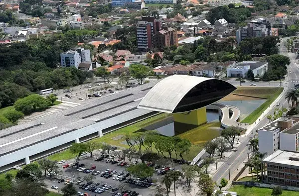 Museu Oscar Niemeyer vista aérea foto Jornal Plural- Joel Rocha